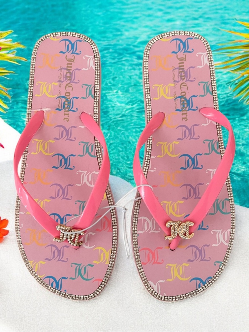 Pink Women's size 8 Rhinestone Flip Flop Sandals